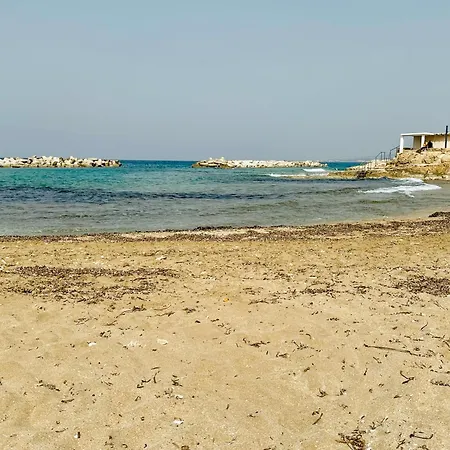 Luxury 4 Bdr Nerida Villa Klorakas