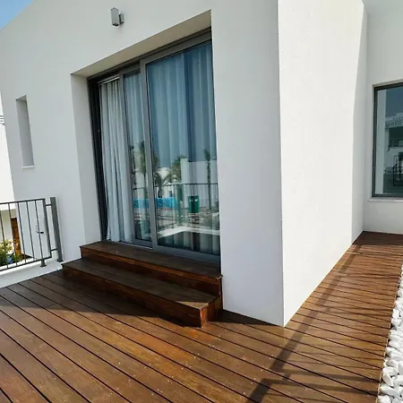 Luxury 4 Bdr Nerida *